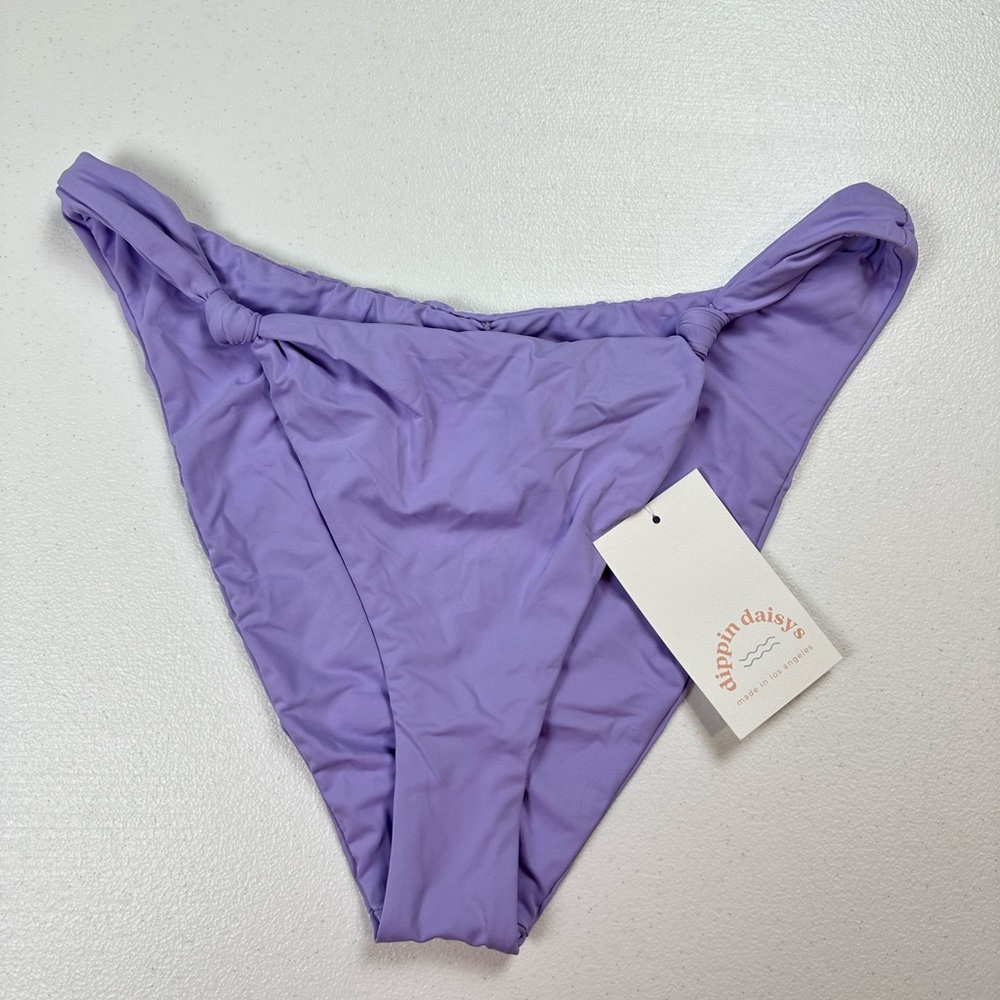 New Dippin Daisys Quinn Knotted Swim Bikini Bottom Size Medium Lavender Purple